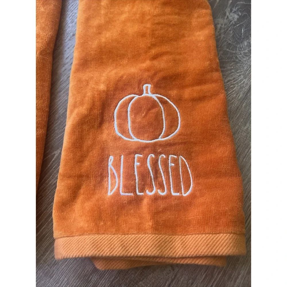 Rae‎ Dunn Orange Blessed Pumpkin Bathroom Hand Towels Set Of 2